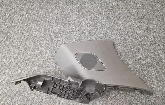 Audi A3 S3 8V (D) pillar trim (bottom) 8V4868606 8V4867246