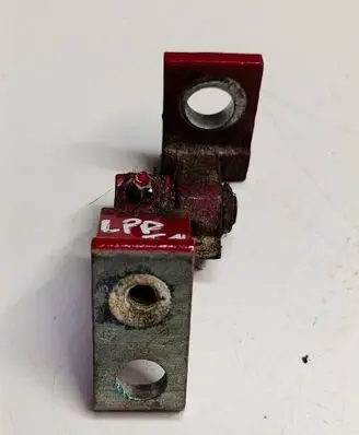Volkswagen Scirocco Front door lower hinge AW63F14AW84