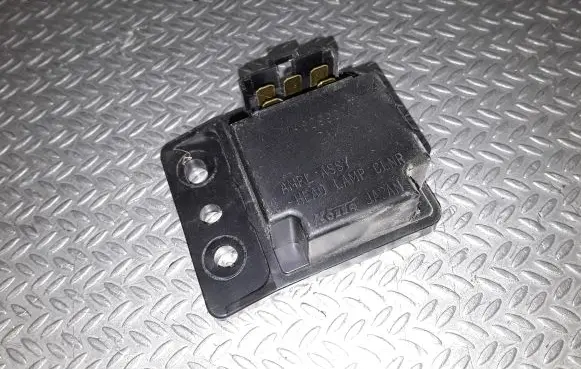 Mitsubishi Pajero Light relay MA809932