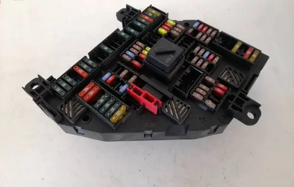 BMW 5 GT F07 Fuse box set 925281301 9252813-01