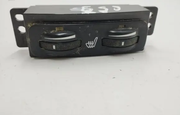 Toyota Avensis T250 Seat heating switch 453417