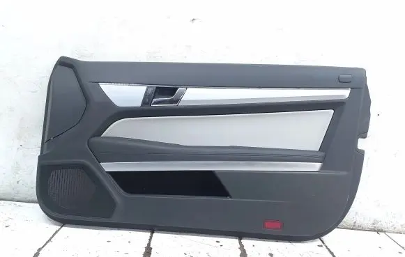 Mercedes-Benz E A207 Front door card panel trim A2077200295