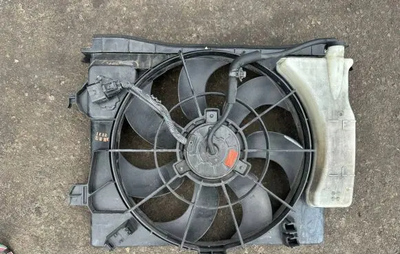 KIA Rio Radiator cooling fan shroud 253801rxxx