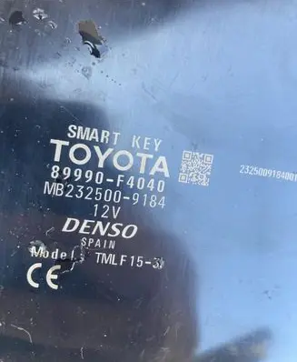 Toyota C-HR I Keyless (KESSY) go control unit/module 89990-F4040