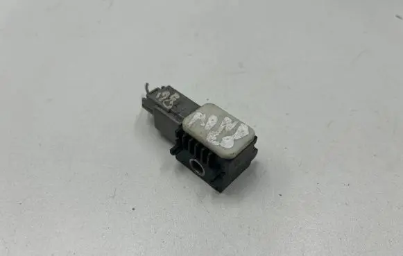 Ford Mondeo MK IV Airbag deployment crash/impact sensor 3M5T14B342AB 4047154