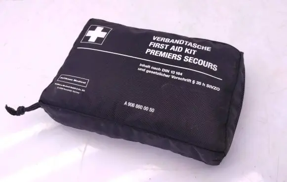 Mercedes-Benz Sprinter W906 First aid kit A9068600050