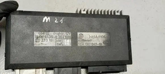 BMW 5 E39 Other control units/modules 61358364696 5DK00704710 12037310