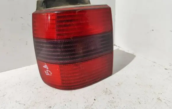 Volkswagen PASSAT B4 Rear/tail lights 3A9945111B