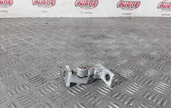 Audi Q5 SQ5 Front door upper hinge 8K0831401E