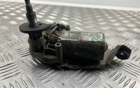 Renault Megane I Rear window wiper motor 
