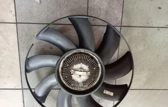 Land Rover Range Rover L322 Electric radiator cooling fan 286KM