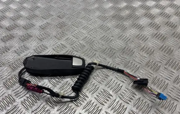 Mercedes-Benz E W211 Other control units/modules A2048202251