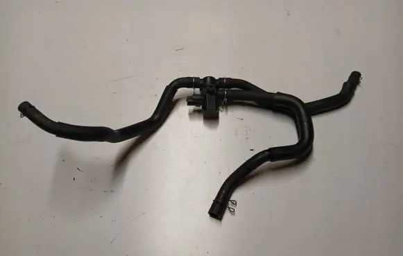 Suzuki Grand Vitara II Combustion relay