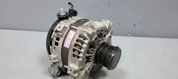 Lexus IS III XE30 Generator/alternator 27060-36130