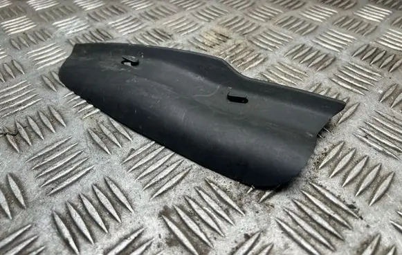 Opel Vivaro Fuel tank cap trim 8200081103