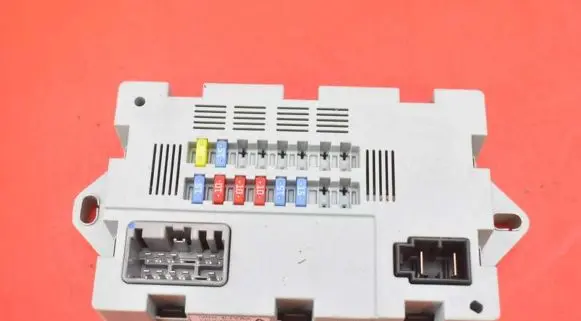 Jaguar F-Pace Fuse box set CPLA-14Q073-AA
