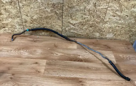 Opel Insignia A Power steering hose/pipe/line 13230362