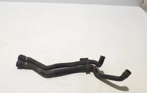Volkswagen Golf VII Engine coolant pipe/hose 5Q0819350E