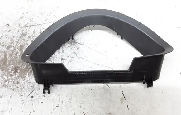 Mercedes-Benz E W211 Dashboard trim A2116890439