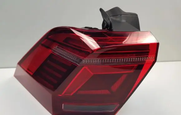 Volkswagen Tiguan Rear/tail lights 5NA945207H