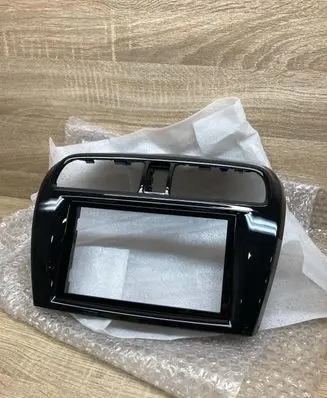 Mitsubishi Mirage VI G4 Attrage Centre console side trim front CT23MT15