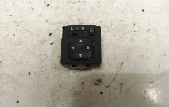 Mitsubishi Outlander Wing mirror switch 183569
