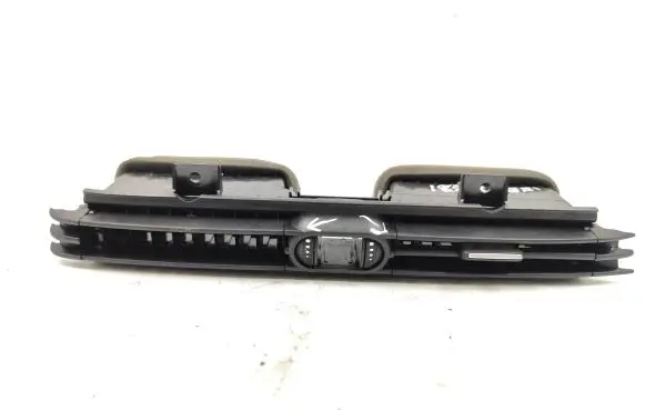 Alfa Romeo Giulietta Dash center air vent grill 1560883810 1560883800
