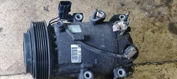 Hyundai ix35 Air conditioning (A/C) compressor (pump) F500DX9EA04 V311E PGFD46XG