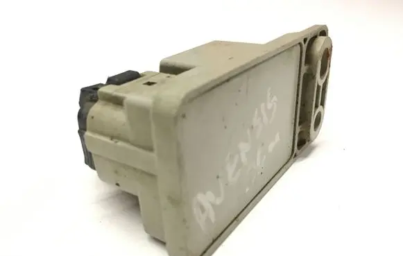 Toyota Avensis T250 Window wiper relay 8594205030