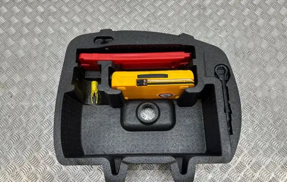 Citroen C3 Tool set 9670440380