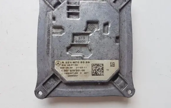 Headlight ballast module Xenon