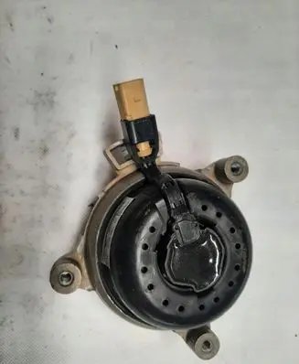 Audi A8 S8 D5 Engine mount vacuum valve 