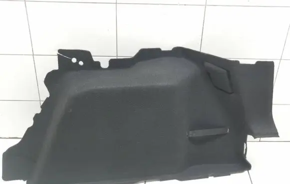 Ford Focus Trunk/boot lower side trim panel 