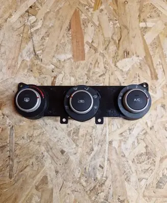 KIA Ceed Climate control unit 972501H221 A0084