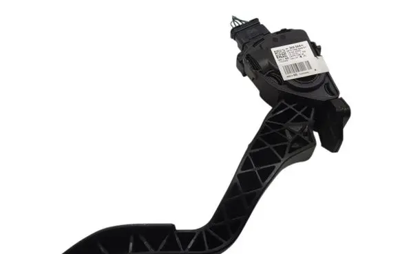 Citroen C3 Aircross Accelerator throttle pedal 9835904480