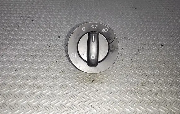 Volkswagen Golf V Light switch 1K0941431AH