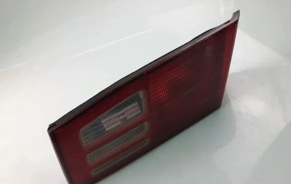 Mitsubishi Galant Tailgate rear/tail lights
