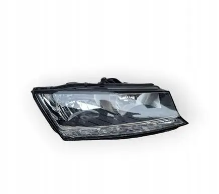 Skoda Fabia Mk3 (NJ) Headlight/headlamp 6V1941016D