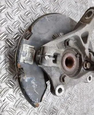 Opel Astra J Front wheel hub