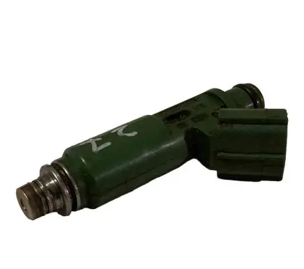 Toyota Corolla E120 E130 Fuel injector 2325022040