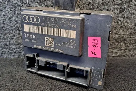 Audi Q7 4L Door control unit/module 4L0959794B 4L0910795B