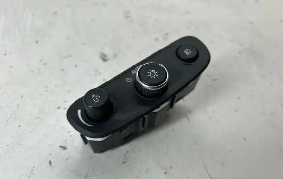 Buick Encore I Light switch 84201596 03299B F5A246B