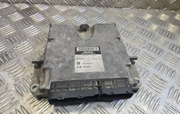 Opel Signum Engine control unit/module 97379557