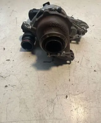 Opel Astra L Turbo 8207601