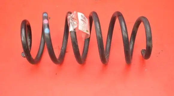 Toyota Auris E180 Rear coil spring