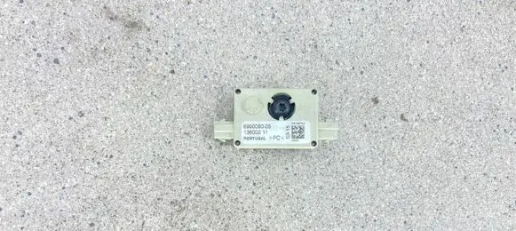 BMW M6 Aerial antenna amplifier 6990090 65246990090