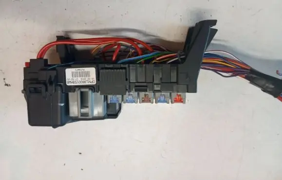 Volvo V70 Fuse box set DPW13800159HWB 075220 16022016