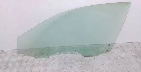 Volkswagen PASSAT B7 USA Front door window glass four-door 561845201