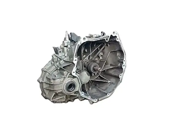 Nissan Juke I F15 Manual 6 speed gearbox 