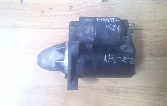 Ford Fiesta Starter motor 0001107417 2s6u11000cb